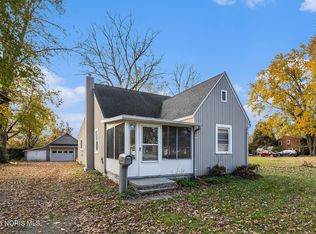 5665 Camberley Dr, Toledo, OH 43615