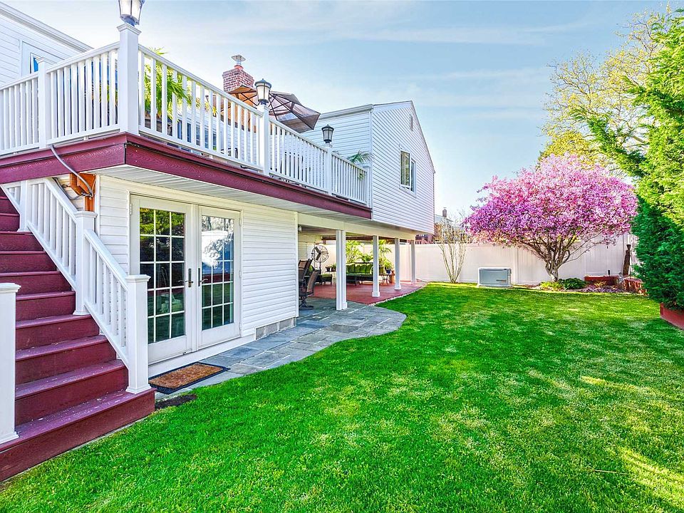 3005 Beach Dr, Merrick, NY 11566 Zillow