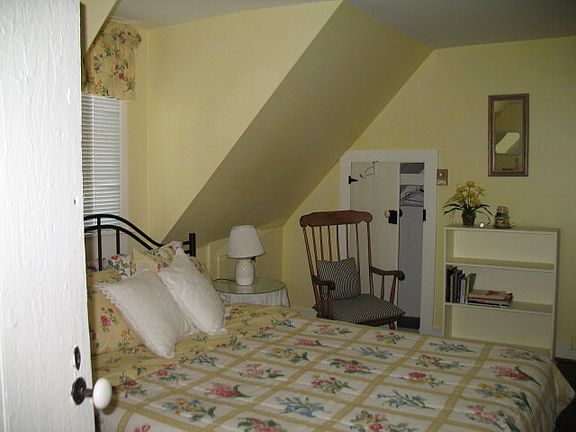 3rd image of 4442 School House Road
