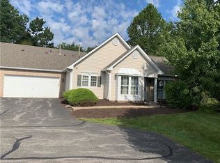 1008 Greystone Dr, Coraopolis, PA