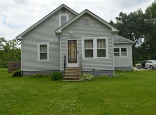 802 Main St, Colona, IL 61241