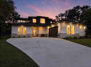 205 Familia Ct, Azle, TX 76020