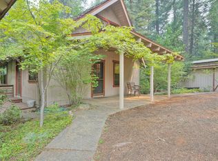 6595 Onyx Trl, Pollock Pines, CA 95726