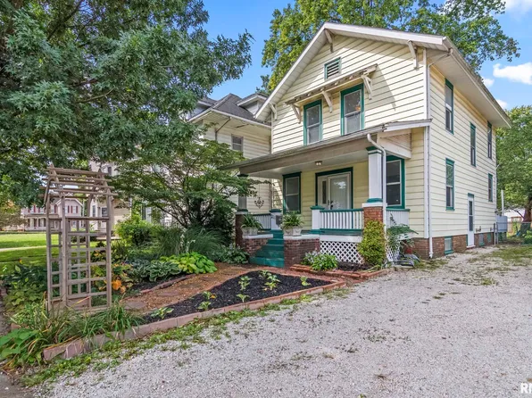 211 S Walnut St, Springfield, IL 62704