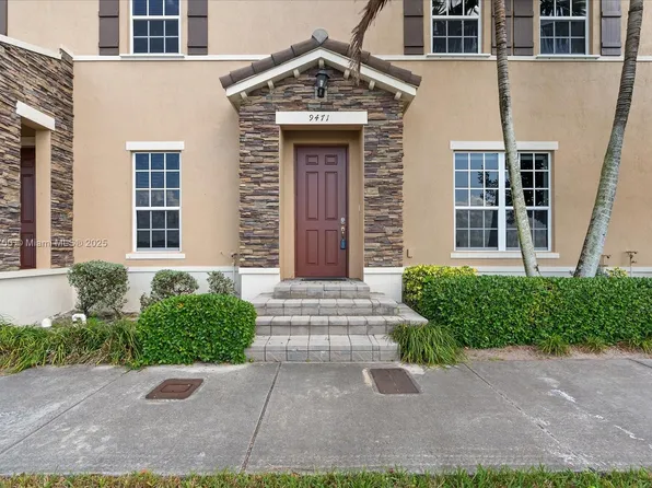 9471 SW 172nd Ave, Miami, FL 33196