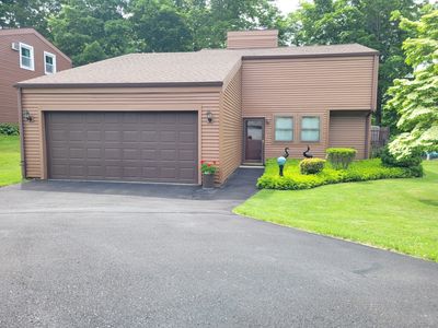 13 Little River Lane, Middletown, CT, 06457