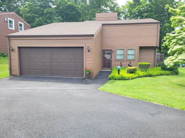 13 Little River Lane, Middletown, CT 06457