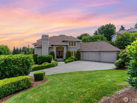5692 176th Place SE, Bellevue, WA 98006