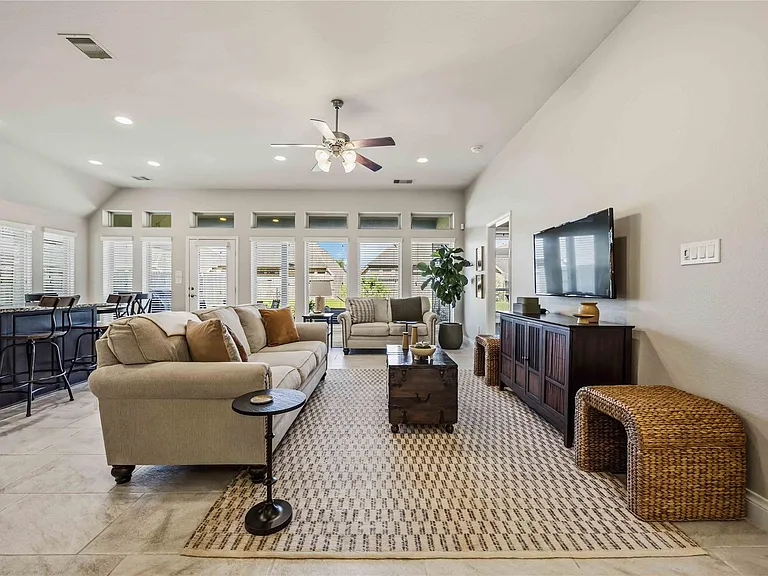 2909 Oakmist Ridge Ln — Photo 6