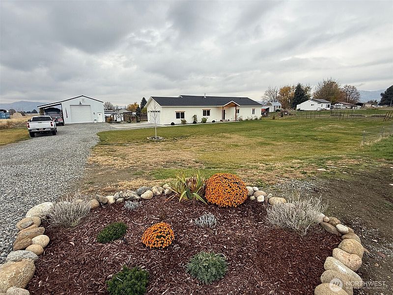 4th image of 82 Nichols Road