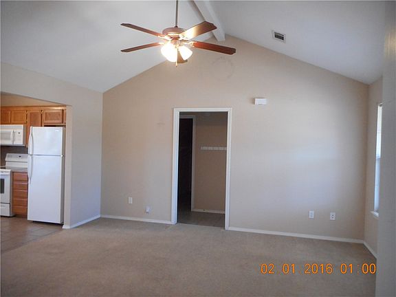 2nd image of 1813 Green Meadow Dr