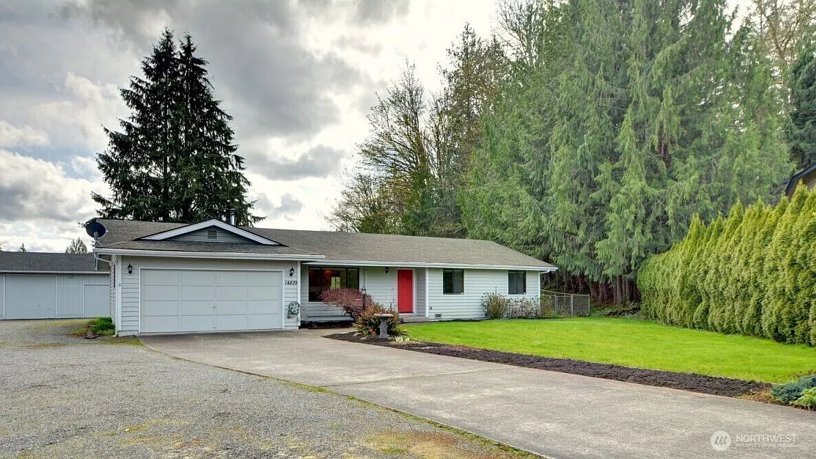 14829 242nd Drive SE photo 1