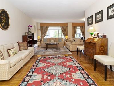 166 E 63rd St APT 4A, New York, NY, 10065