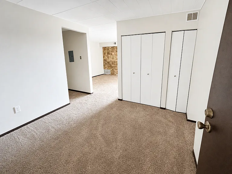 2-Bedroom