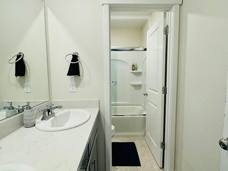 5356 Knights Valley Ln — Photo 23