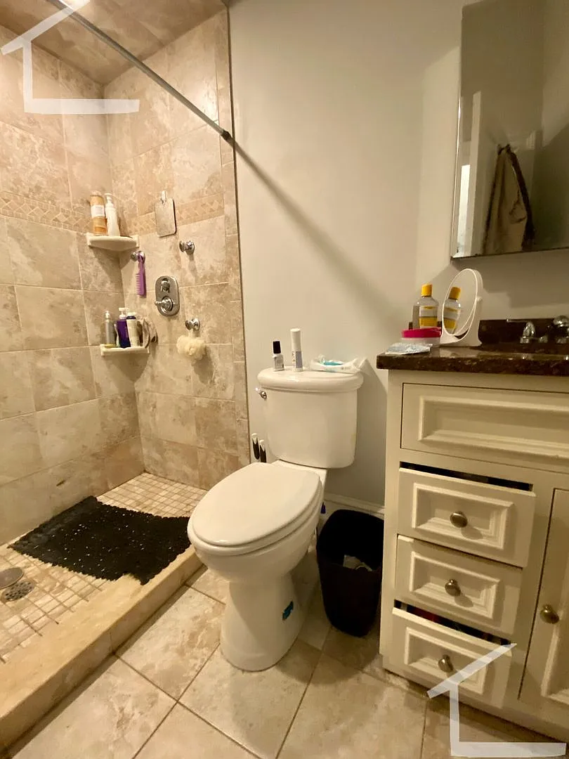 Nice 3 bed in Coolidge COrner — Photo 3