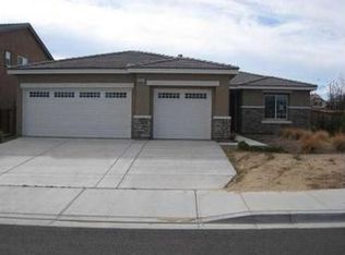 11927 Iverson St, Victorville, CA 92392