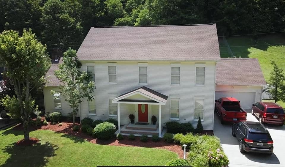 1st image of 165 Cecil Hills Dr