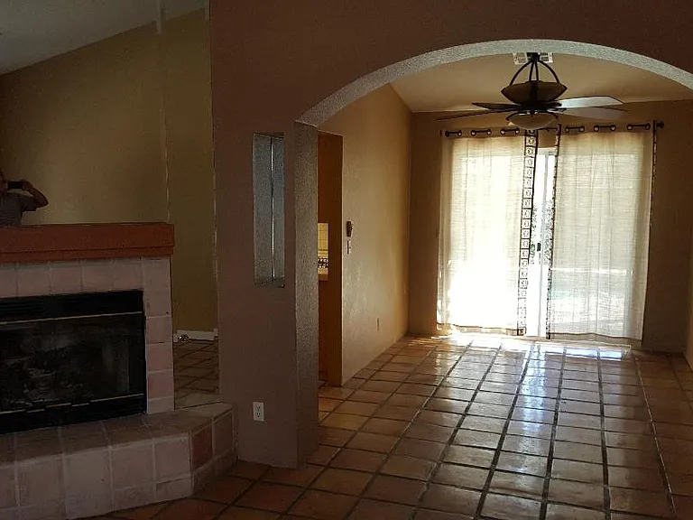 69425 McCallum Way — Photo 5