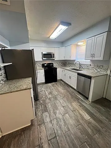 721 Heavens Dr #3 — Photo 6