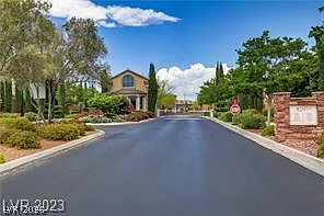 3 bed, 2.5 bath, 1873 sqft, $2,340 — Photo 1