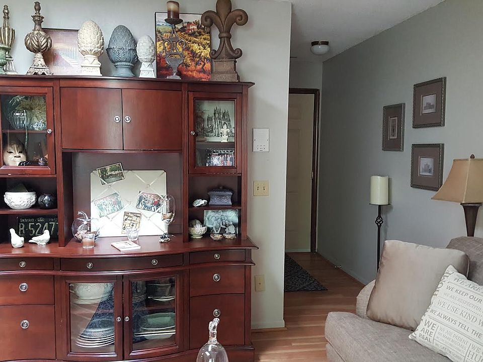 1st image of 2917 Danford Creek Dr APT 3