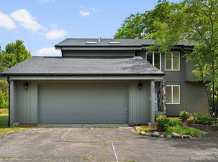 6455 Scio Church Rd, Ann Arbor, MI 48103