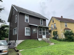 2171 5th St SW, Akron, OH 44314