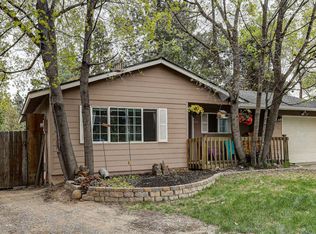 912 SE 6th St, Bend, OR 97702