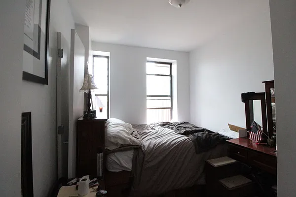 Rented by Nooklyn NYC LLC | media 25