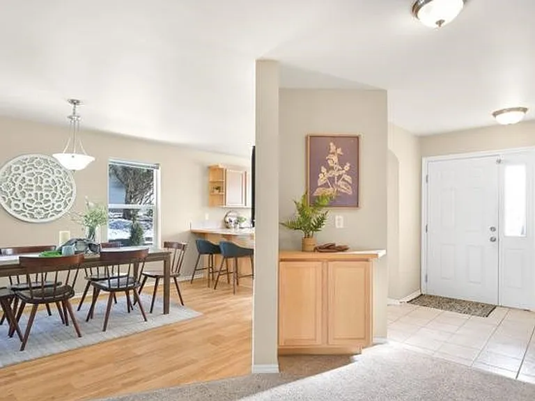 4160 Deemer Rd #202 — Photo 14