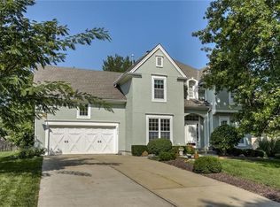 2914 SW 13th Ter, Lees Summit, MO 64081