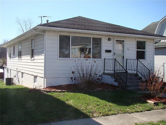 2nd image of 105 W 23rd St