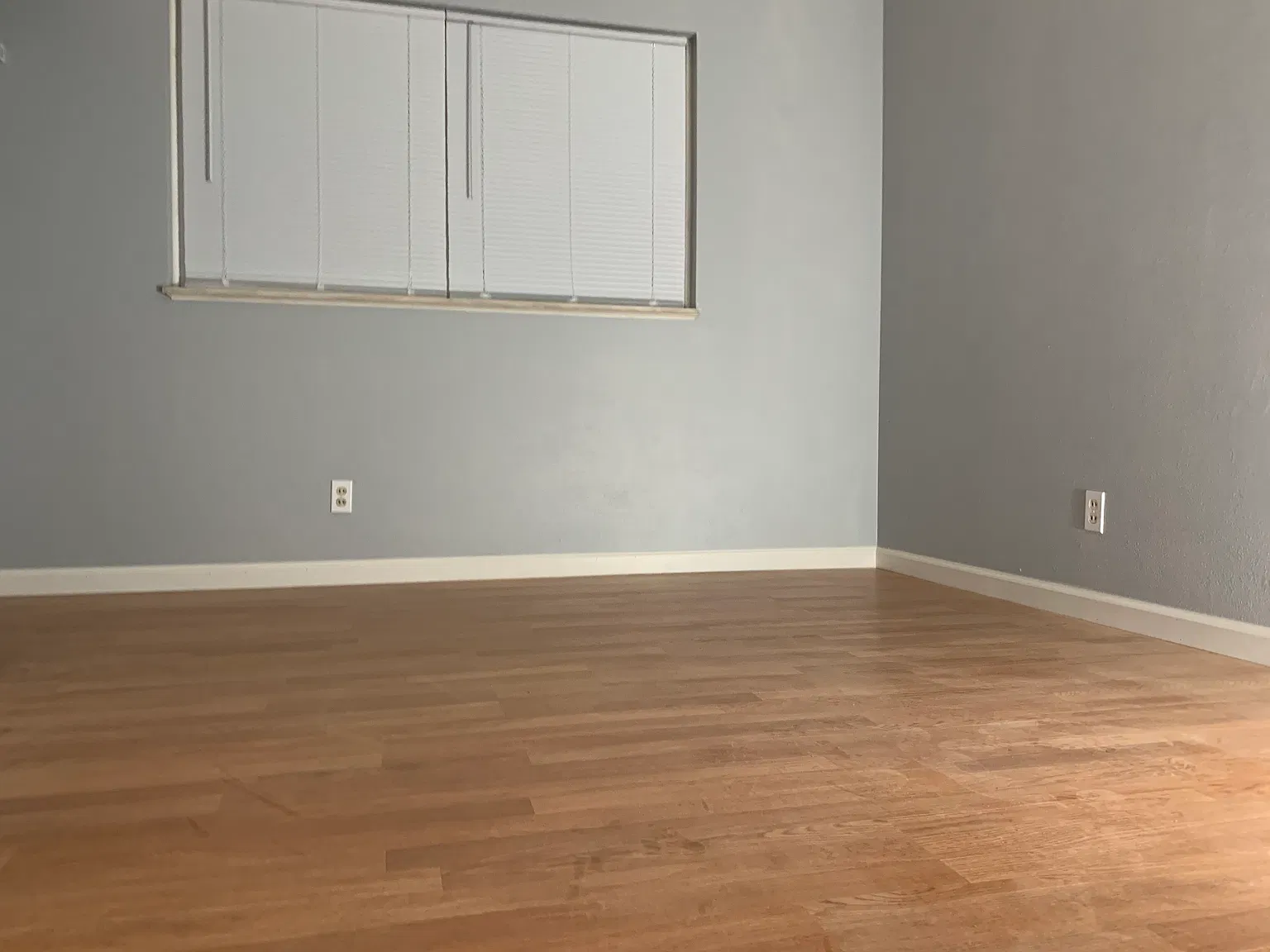 4 bed, 1305 sqft, $1,550 — Photo 4