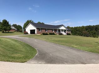555 Fountain View Dr, Leitchfield, KY 42754
