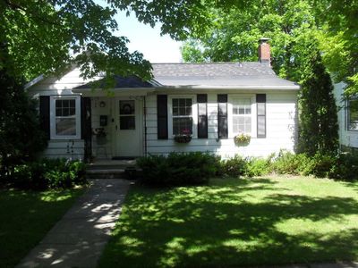 1144 S Quincy St, Green Bay, WI, 54301