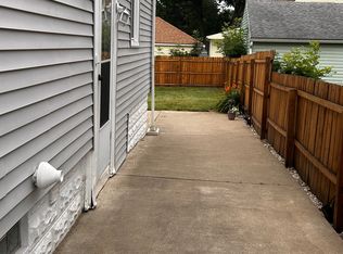 25 Orchard Park Rd, Buffalo, NY 14224