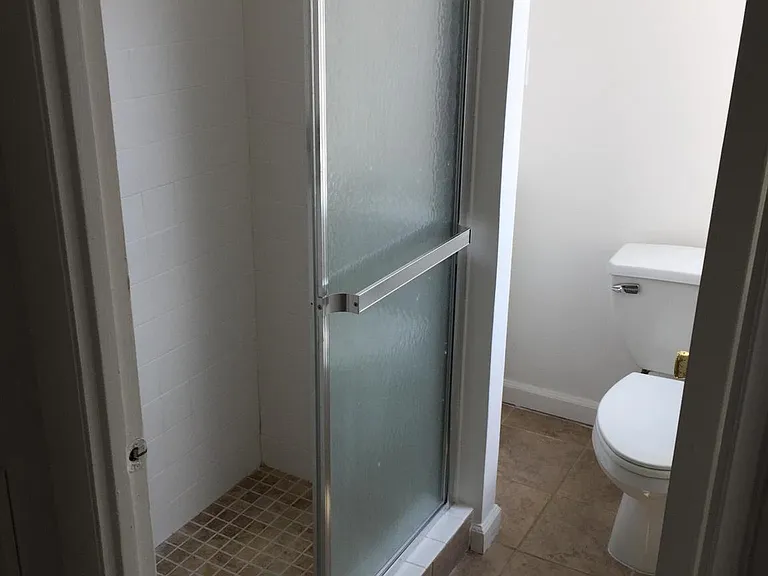 1438 Snyder Ave #3 — Photo 6
