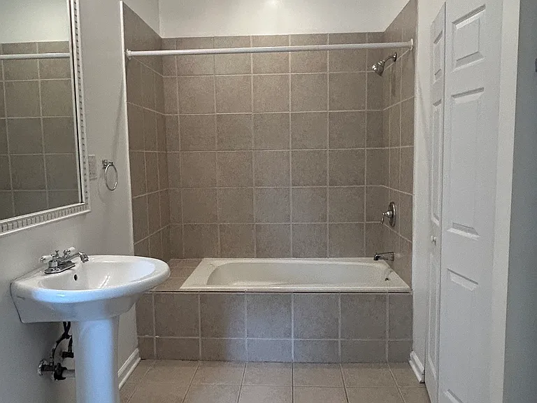 Bathroom #2