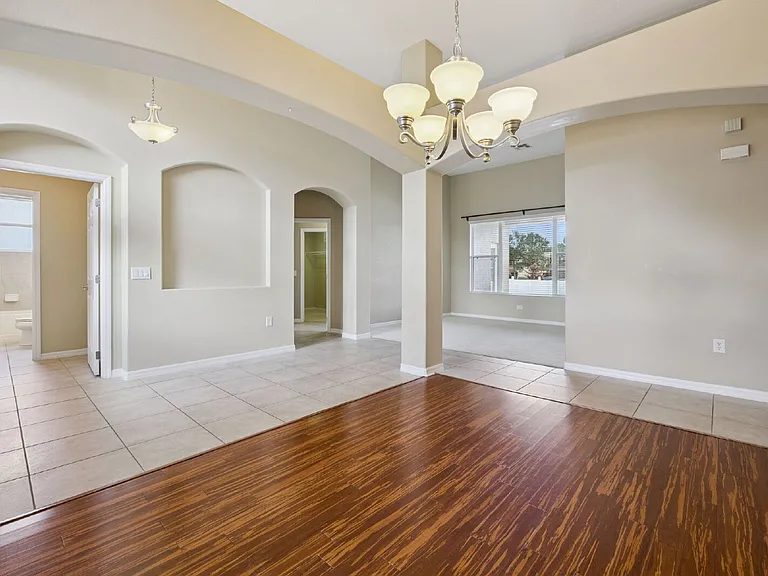 4576 Barbados Loop — Photo 5