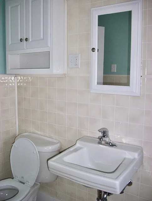 Building Photo - 108 Avoca St #2