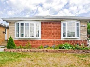 5826 Oakton St, Morton Grove, IL 60053