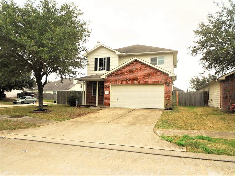 1st image of 19646 Ballina Meadows Dr