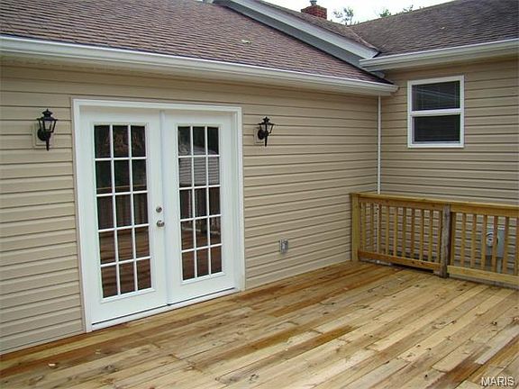 3rd image of 575 Cap Au Gris St