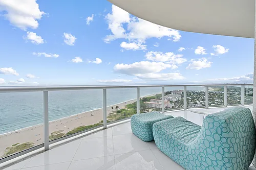 2700 N Ocean Dr Photo 1