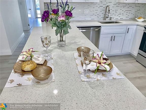 4th image of 1805 Eleuthera Pt APT L3