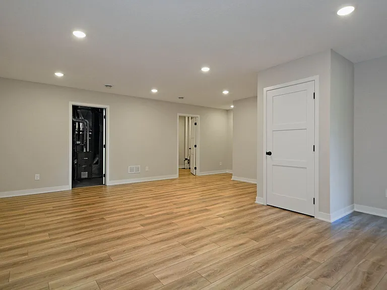 2452 County Road D W #2452 — Photo 16