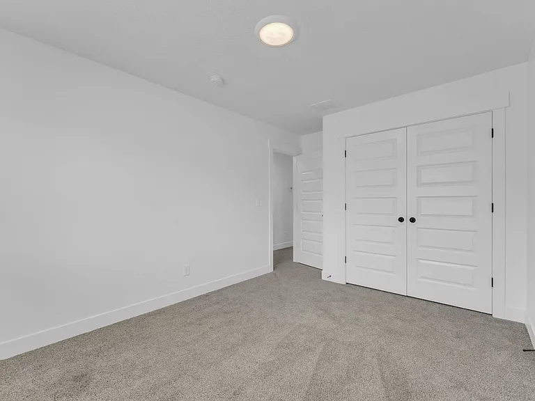 1290 N 3960 W — Photo 20