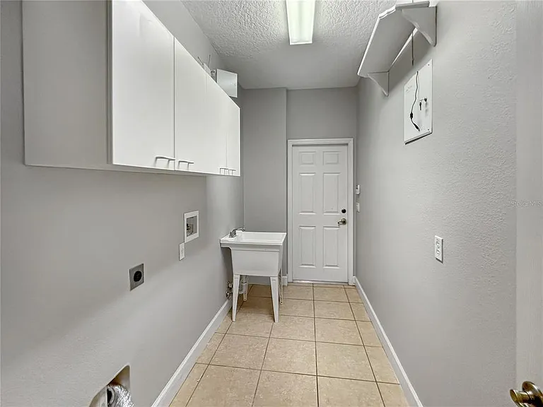 2770 Regal Pine Trl — Photo 13