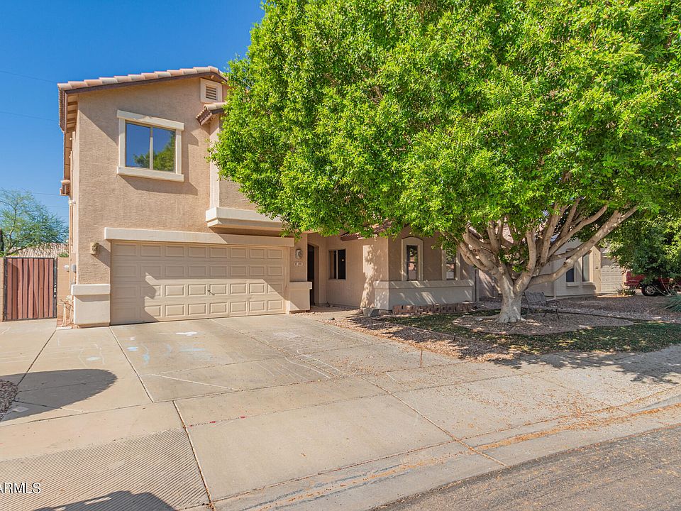 1st image of 540 S Chatsworth --